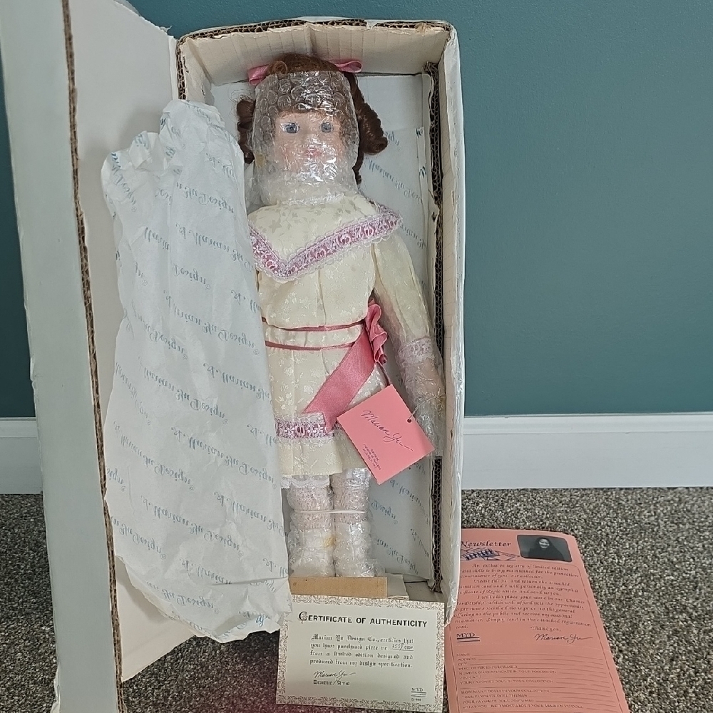 Marian Yu doll Charlotte 15" 1988 NIB